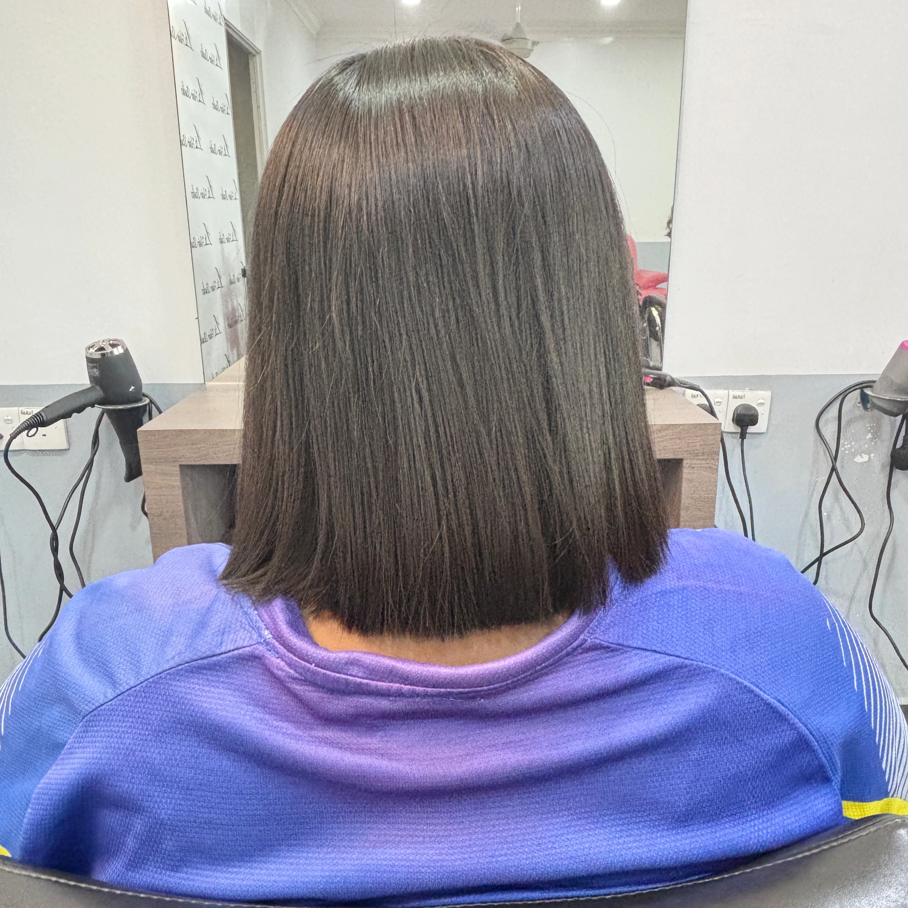 After Treatment: Smooth Short Hair (Side View 1)